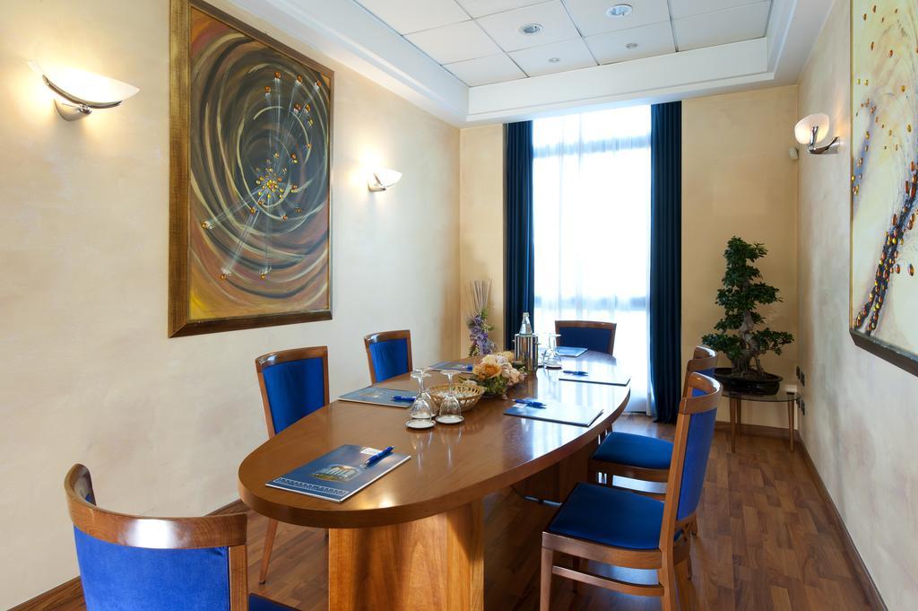 Castagna Palace Hotel&Restaurant Montecchio Maggiore Exterior foto